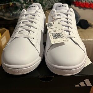 Men’s Adidas Advantage White Leather Low-Top Sneakers